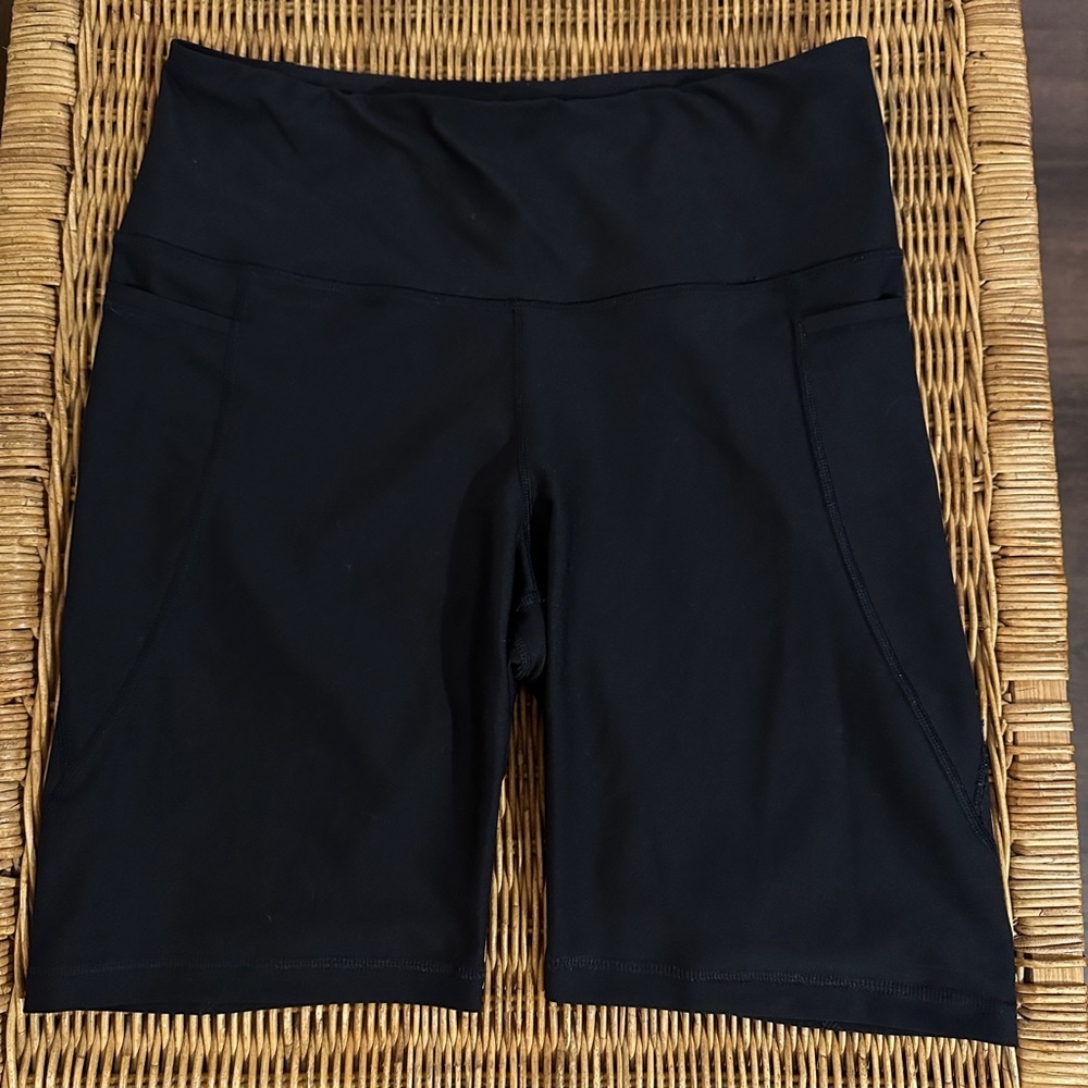 Old Navy Women's Power Soft high rise biker shorts 8” inseam